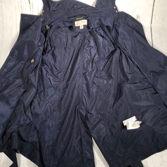 Michael Kors hooded, button jacket. Size medium - Picture 3 of 8